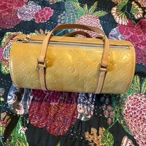 Louis Vuitton Vernis Bedford Bag